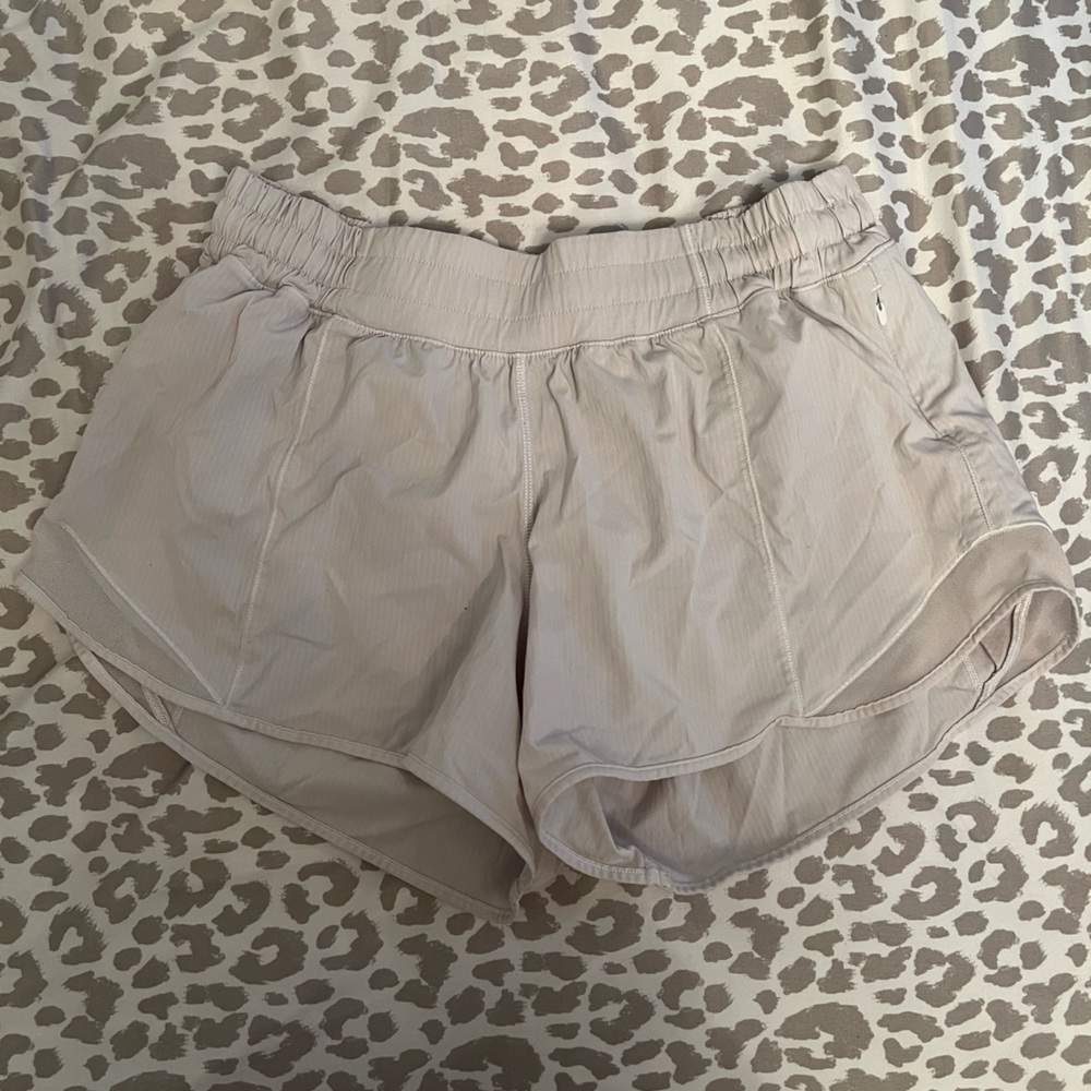White lululemon shorts